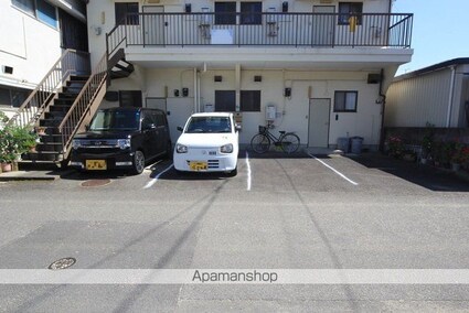 中西コーポ[2DK/37.26m2]の駐車場