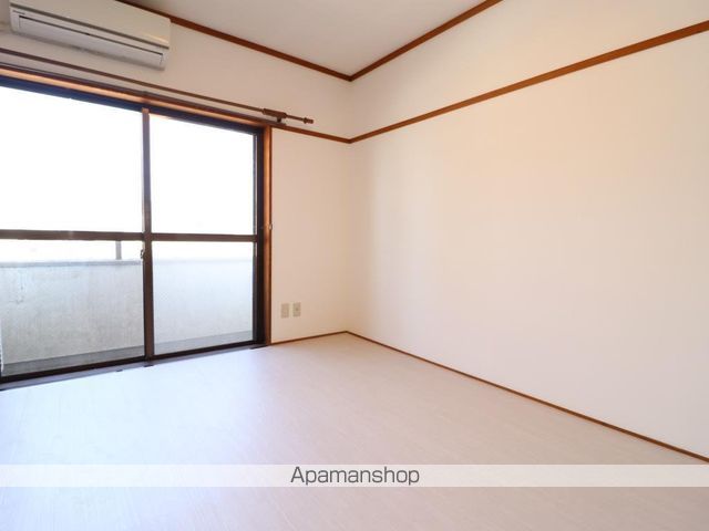 高田ビルの内装写真