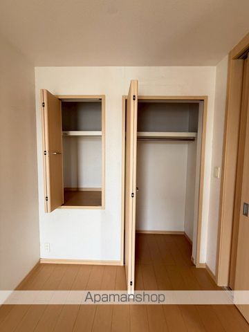 FLOURISHINおやまつIIの内装写真