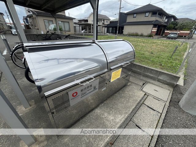 たてのきコートのその他写真