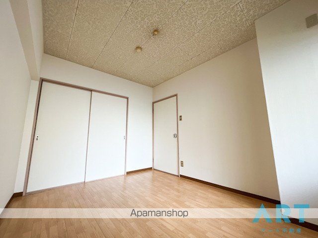 大聖ハイツ 東棟の内装写真