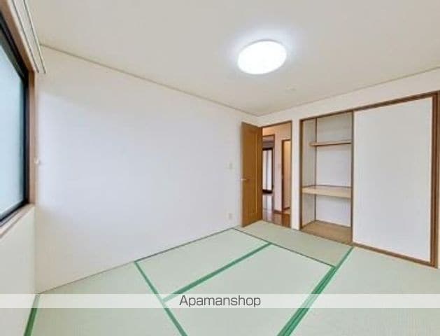 ショーリン参番館の内装写真