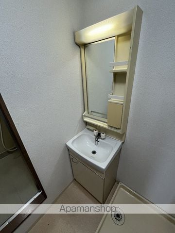 ウエストリバーハイツの内装写真