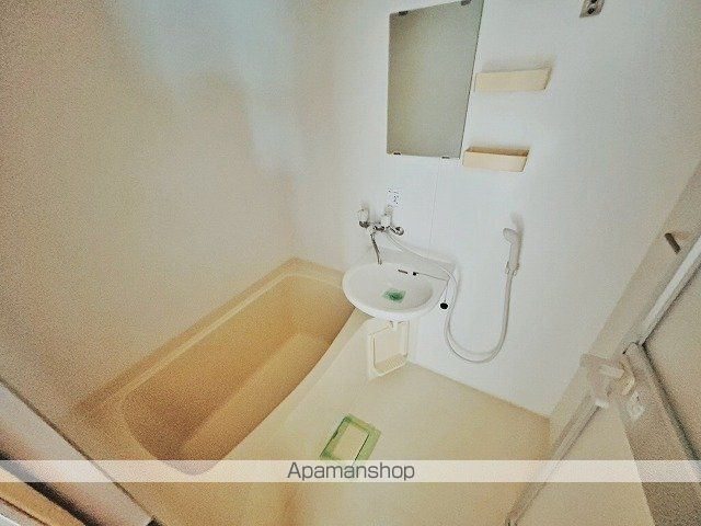 ハーモニーの内装写真