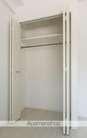 ALTERNA池袋EASTの内装写真