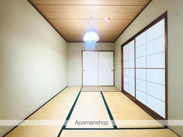 もとい坂フラットの内装写真