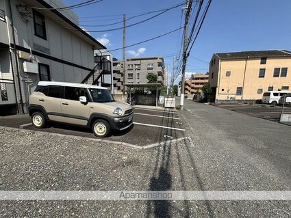 東京都国立市富士見台３丁目[1K/23.4m2]の駐車場