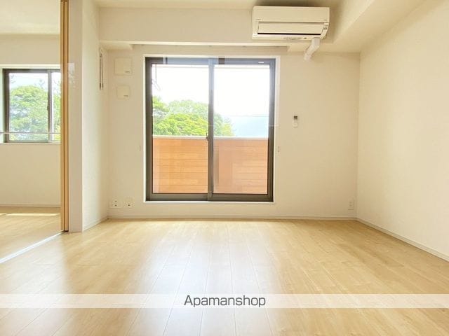 カレントMの内装写真