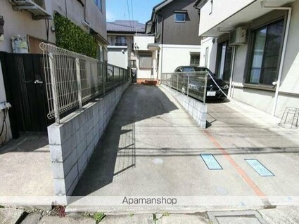 東京都国立市東２丁目[3LDK/95.63m2]の駐車場