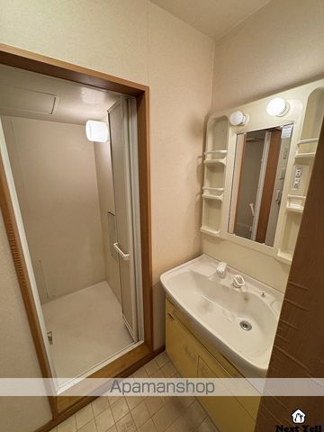 ルミエール栄通10の内装写真