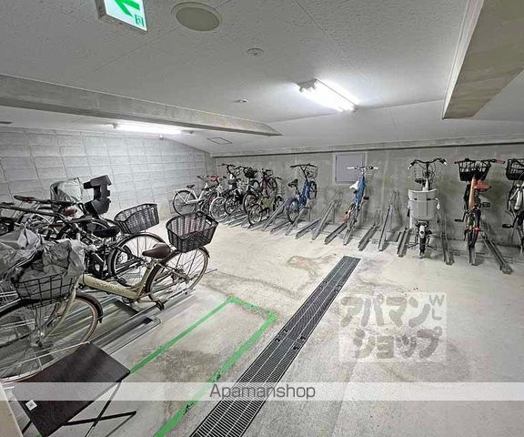 イーグルコート烏丸御池ル・シエルの外観写真