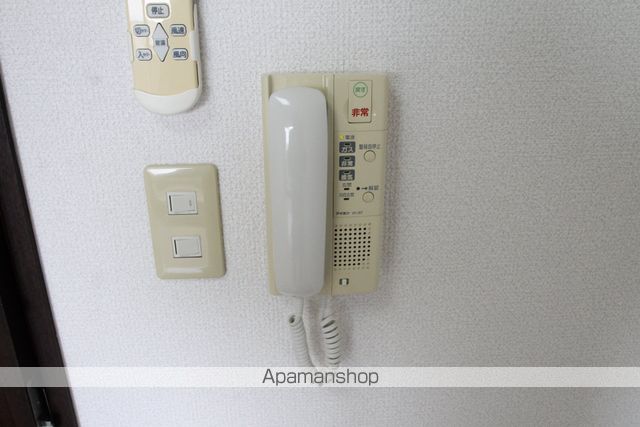 アイスビルの内装写真