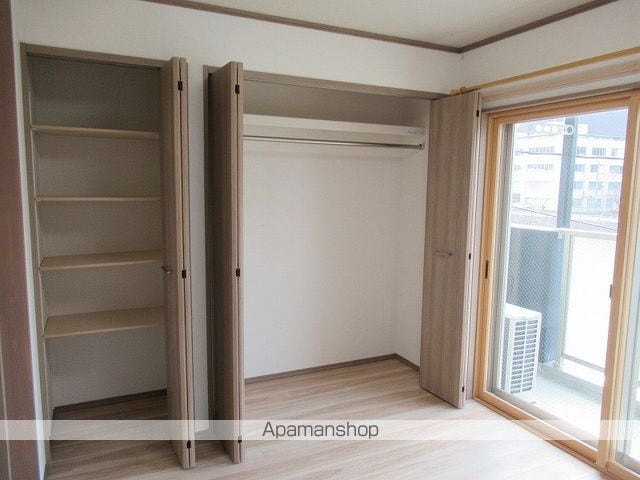 リヴェル紺屋町の内装写真