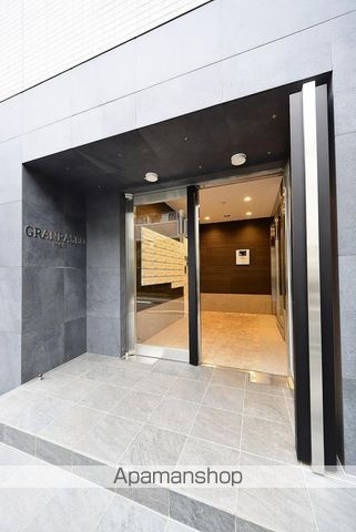 GRANPASEO神楽坂の玄関写真