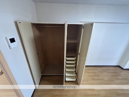 セトビル[1R/19m2]の収納