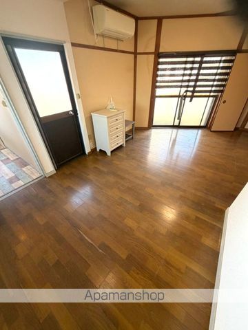下北方町世々町貸家の内装写真