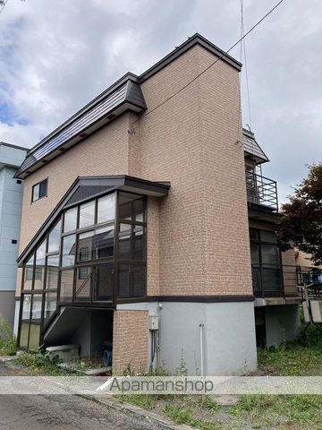 苦楽園四番町貸家の外観写真