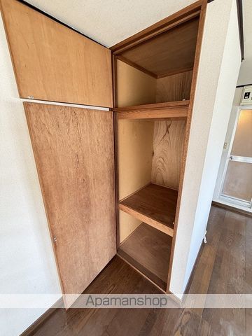 パレーシャル生駒8の内装写真