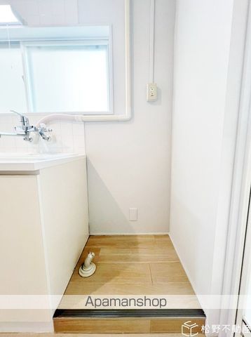 52−3 L−PLOT APARTMENTの内装写真