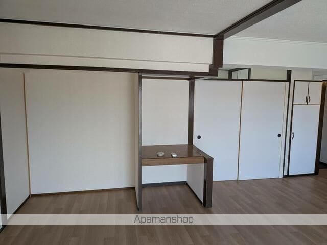 岡田住宅の内装写真