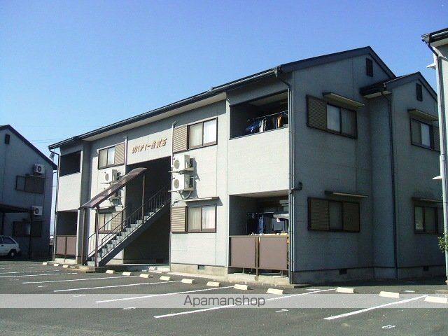 リバティ古賀2棟の玄関写真