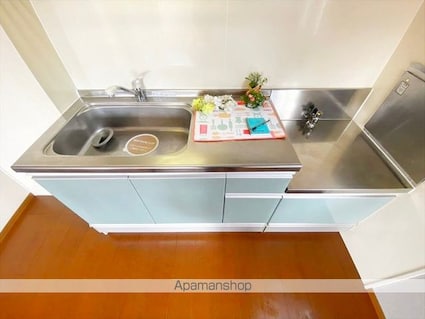 ロイヤルガーデンミルフィー　Ｂ棟[2LDK/55.45m2]のキッチン