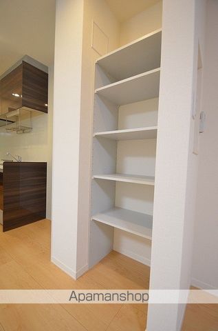 リーフ クレストの内装写真