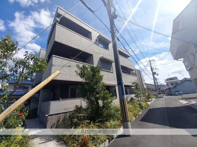シャーメゾン寝屋川中央の外観写真