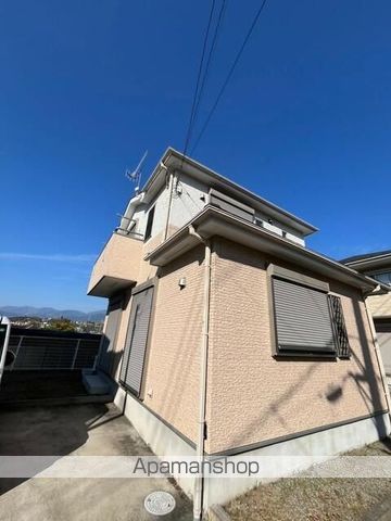 小田急電鉄小田原線 秦野駅 徒歩20分 築16年