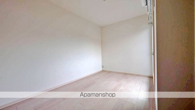 ヴェルメゾン三津屋中の内装写真