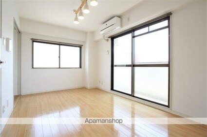 エスポワール松山[1R/25.6m2]のリビング・居間