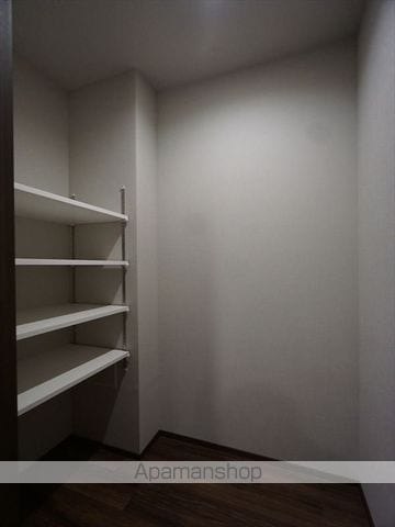 ザ・レジデンスパーク栄の内装写真