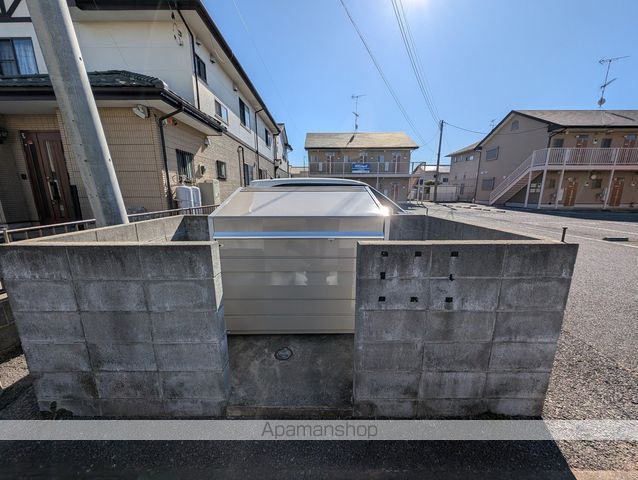 ユウケイハイツ B棟の外観写真