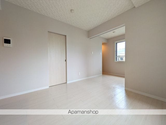 CITY RESIDENCE月寒中央の内装写真