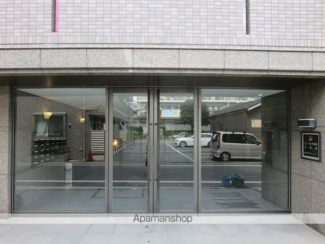 ルーブル中村橋弐番館の玄関写真