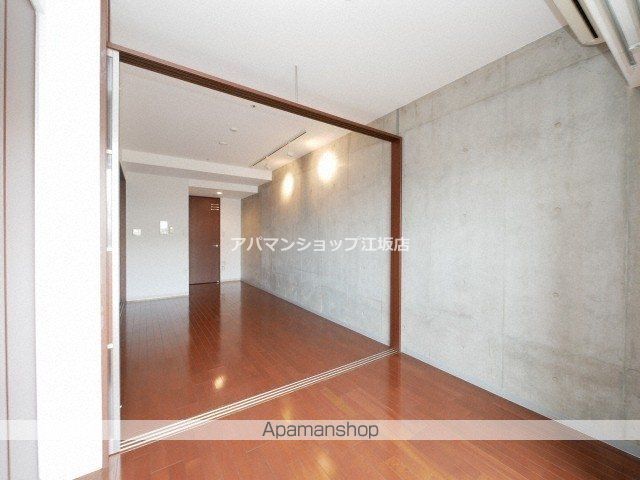URBAN FLATS江坂の内装写真