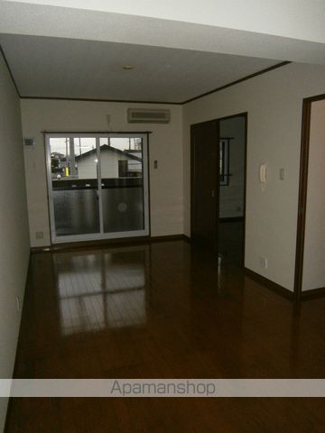 グランディ赤塚の内装写真