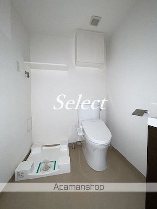 神奈川県横浜市南区二葉町１丁目[1K/27.5m2]のトイレ