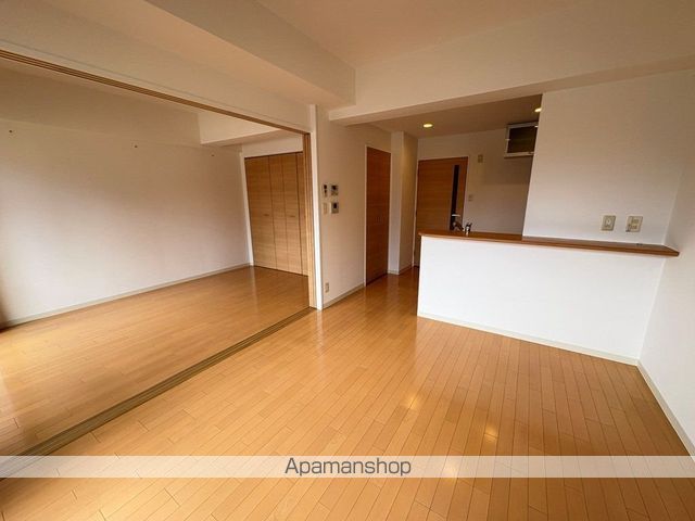 レシェンテ西梅田の内装写真