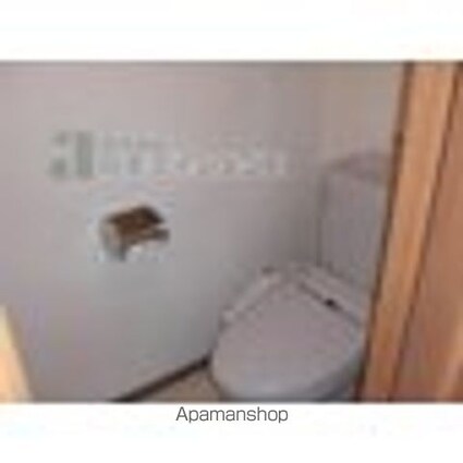 リベルタ　クワバラ[2LDK/66.6m2]のトイレ