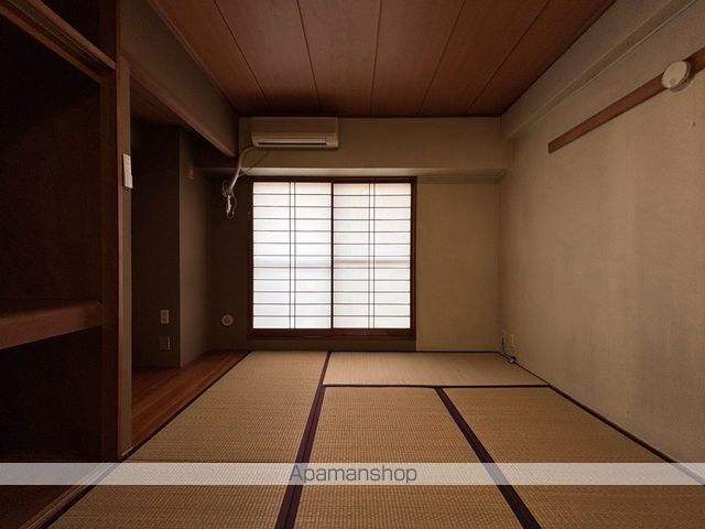 コープ野村万代の内装写真