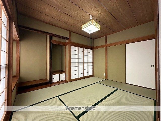 可部線 安芸長束駅 徒歩31分 2階建 築44年の内装写真