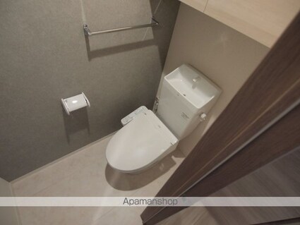 ＣｏｕＲ１８高宮Ｗ[1LDK/44.5m2]のトイレ