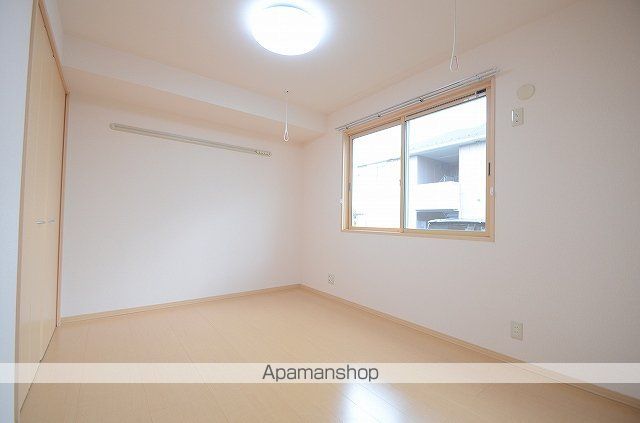 ハイツ フォーシーズン ABの内装写真