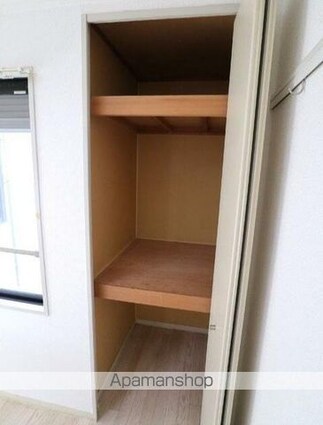 メゾン・ド・ボナール[1R/18.3m2]の収納