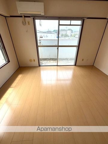 ベルヴィーユ恒久の内装写真