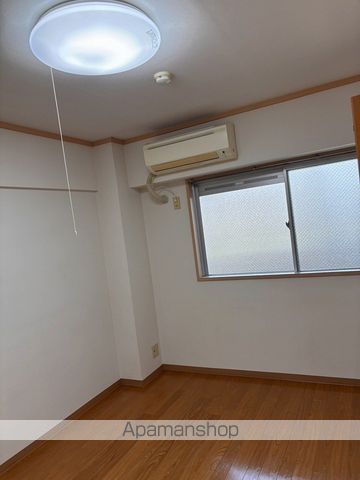 エステイトツジの内装写真