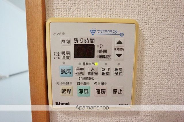クラベール・セナの内装写真