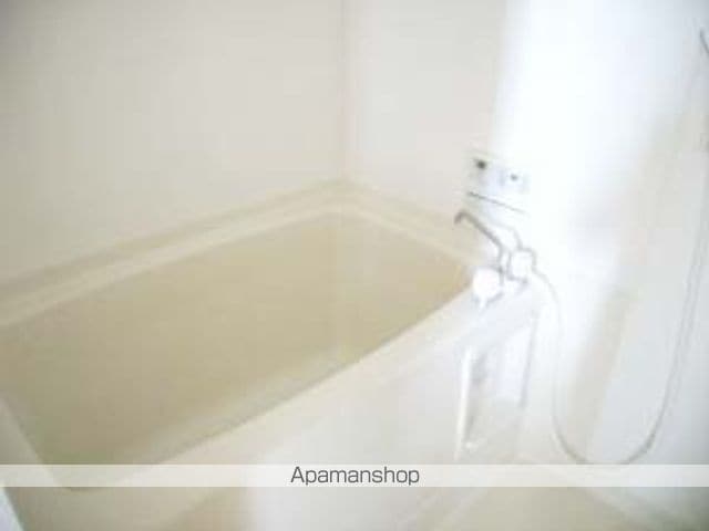 ファミール緑花苑F棟の内装写真