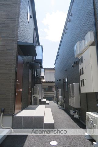 BAGUS旭ヶ丘IIの玄関写真